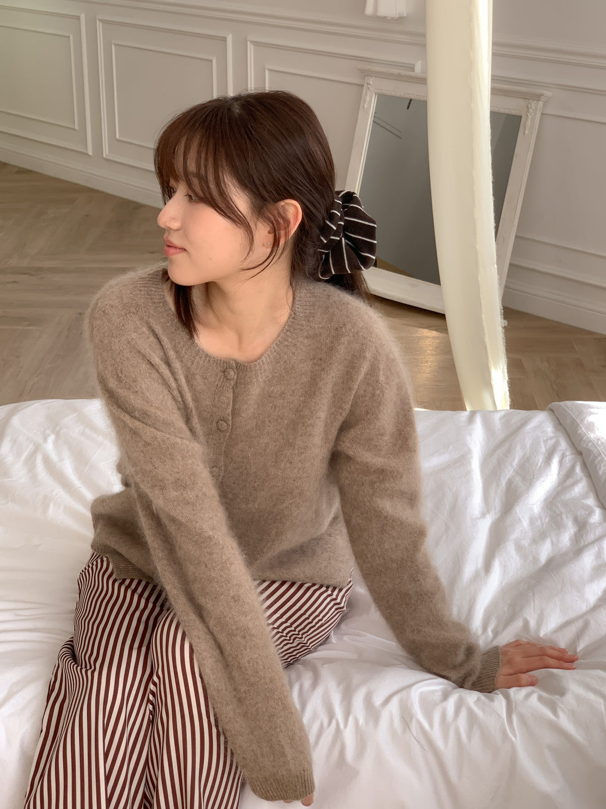 동글단추가디건 (브라운) 10